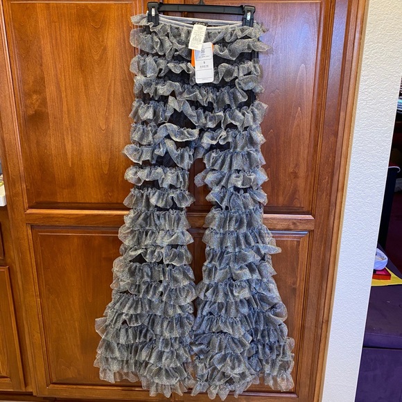 Pants - Kikiriki ruffle flared silver pants size S